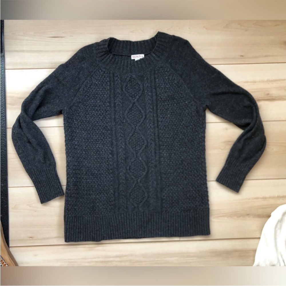 Merona women’s dark grey cable knit sweater size large